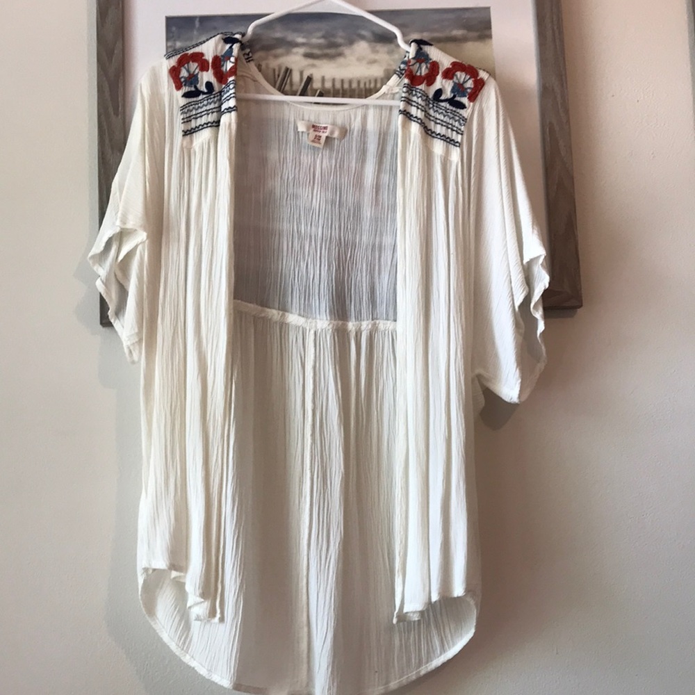 Short sleeve cardigan